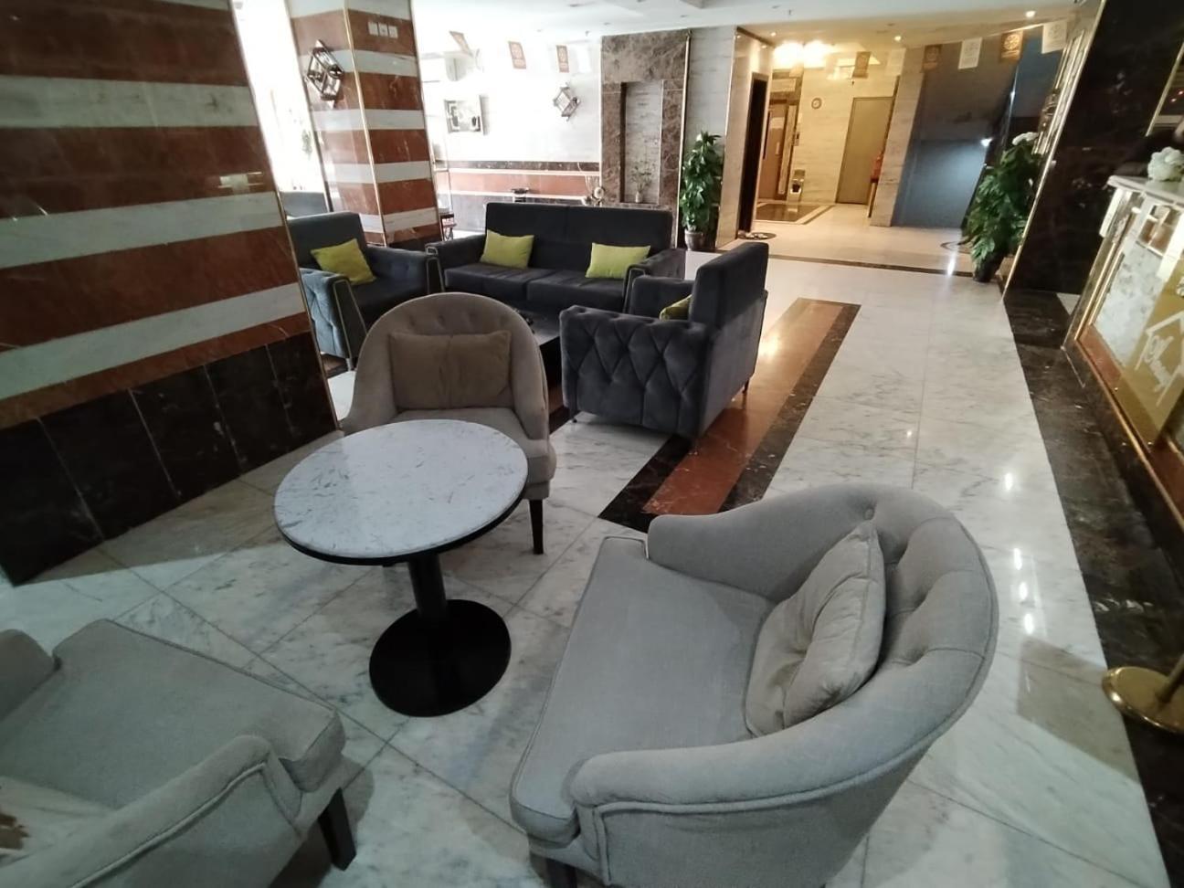Aparthotel فندق الفرسان المتحدة فرع الفيصلية Dschidda Exterior foto