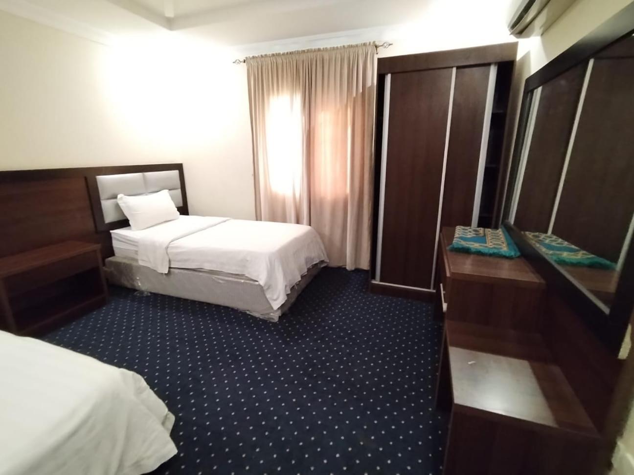 Aparthotel فندق الفرسان المتحدة فرع الفيصلية Dschidda Exterior foto