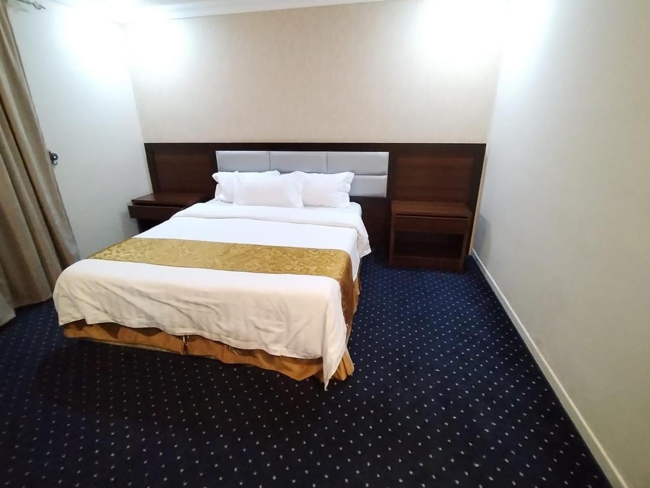 Aparthotel فندق الفرسان المتحدة فرع الفيصلية Dschidda Exterior foto